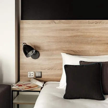Be.hotel Hotel