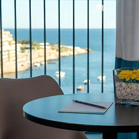 Be.hotel Ξενοδοχείο Saint Julian's