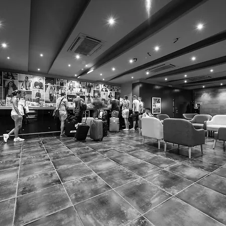 Be.hotel 4* San Ġiljan