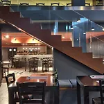 Be.hotel Saint Julian's