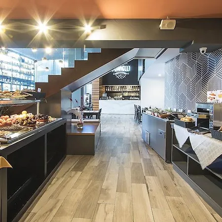 Hotel Be.hotel 4*