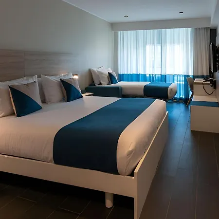 Be.hotel Hotel